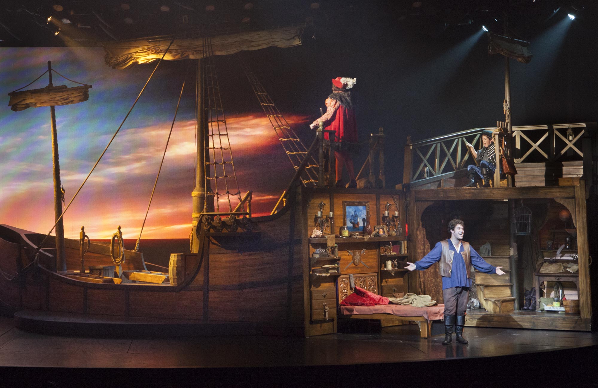  Rear of ship opens to reveal captain's quarters 