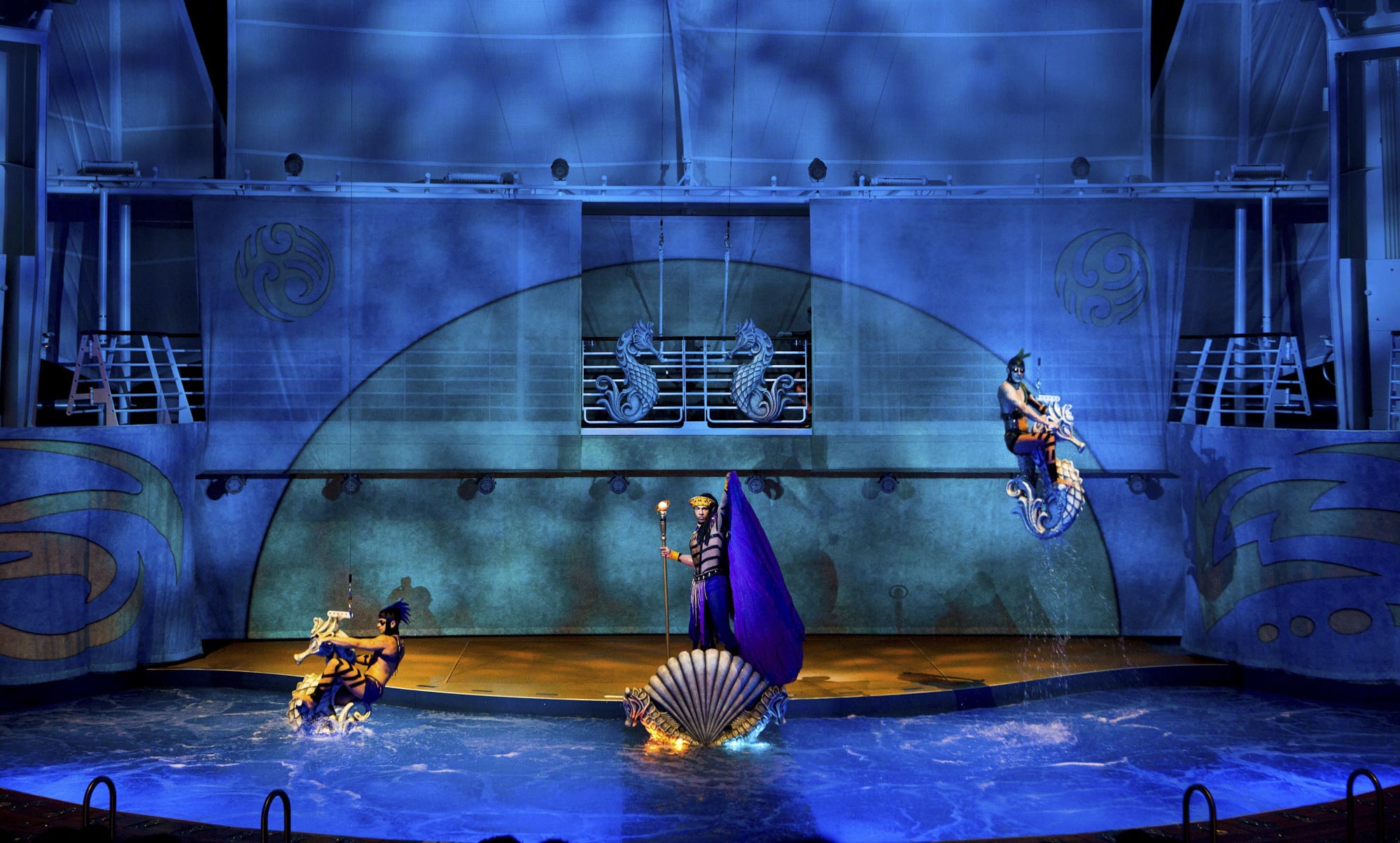  OceanAria (Aqua Theatre) 